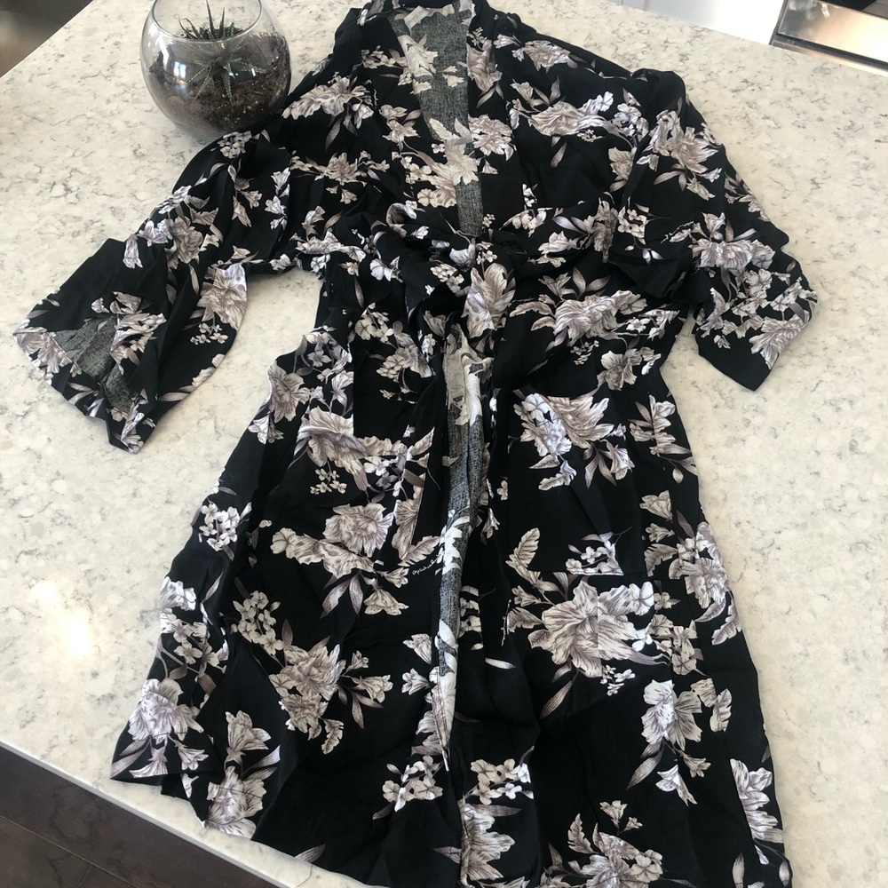 Floral Kimono/Robe